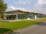 Skleněný pavilón s výstavou Glaskunstpreis